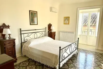 2 Bedroom Apartment in CefalÃ¹