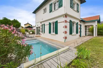 Image de À 300m de la plage, maison pour 7 avec piscine