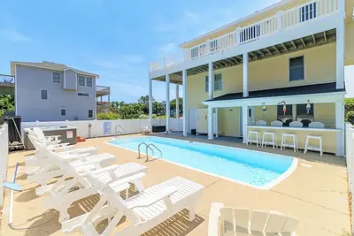 Breathtaking sunsets from your front porch at Sea Suite