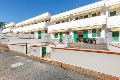 Blusea Beach Apartments - Pt by BarbarHouse