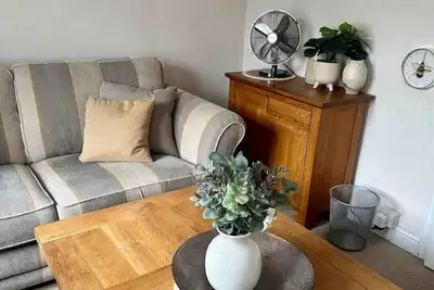 Image de Ground floor flat; very homely 2 bed apartment sleeps 5