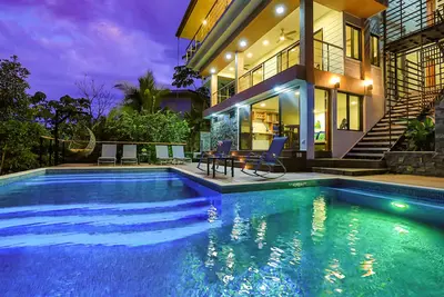 Image de Breathtaking Jungle Views and Abundant Wildlife - Large pool.