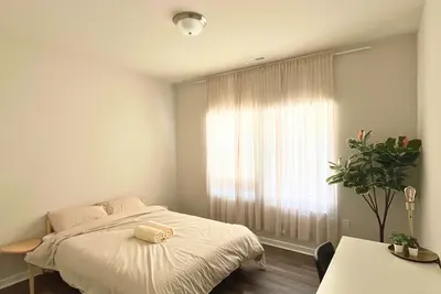 Image de Eco- Minimal: Pure Living Space in a house