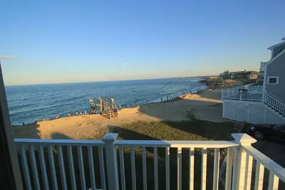 Image de 3 White Cap- Oceanfront Condo, Stunning Views, Beach Access, Central location