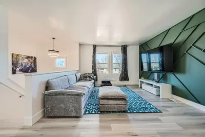 Image de Newly Updated Ev Charger Ready Peaceful Home in Annapolis