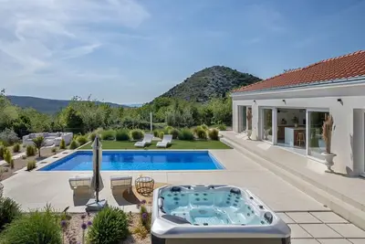 Image de Villa Atticora with Pool