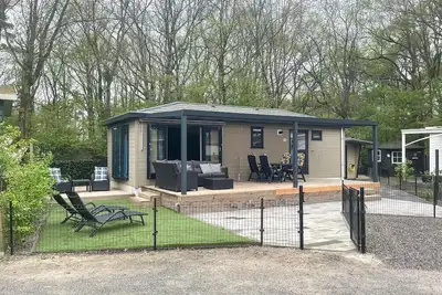 Image de Superbe caravane (statique) en Zélande