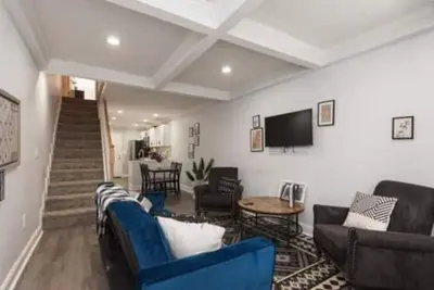 Image de Clean Home for 8ppl near Downtown. Prime Location for all events! Jhu/Arena\n\n