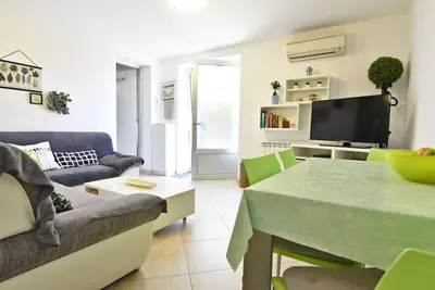 Image de Appartement d'une chambre avec la terrasse Umag (A-22521-a)