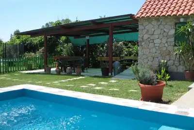 Image de Appartement de deux chambres avec la terrasse et la vue sur le mer Ljubac, Zadar (A-21937-b)