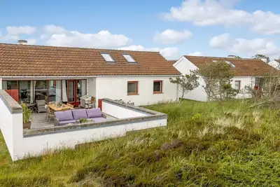 Image de \"Eljene\" - 700m from the sea by Interhome