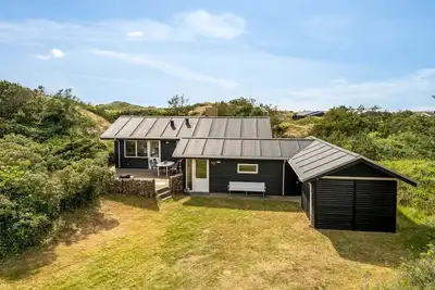 Image de \"Selenia\" - 1km from the sea by Interhome