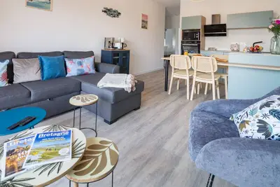Image de Ar Ranndi - Beau T3 de standing petite vue mer