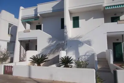 Image de Three-room apartment Dei Pini Baia Verde 5 minutes from the sea By Nonsolomare