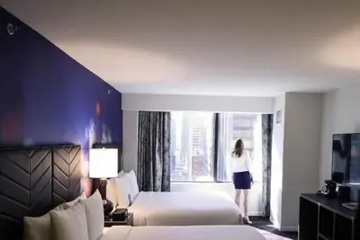 Image de Shop Chicago and Relax by The Bean | City Viwes | 24-hour Gym | 2 Units