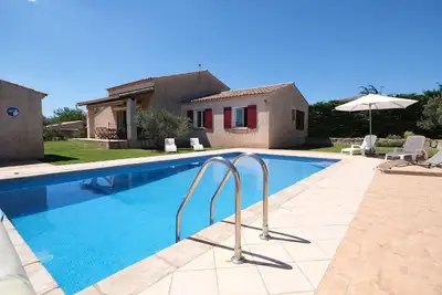 Image de Location vacances maison piscine Aureille Ls1-439