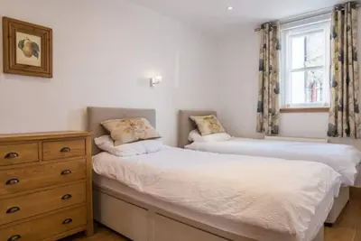 Image de Luxury flat, 20 minutes by train to Edinburgh