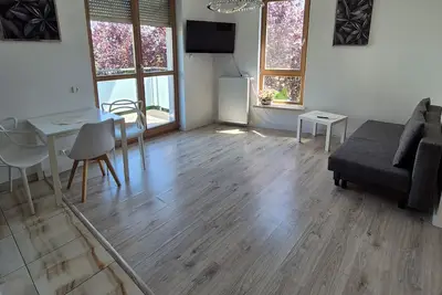 Image de 2-bedroom apartment in the modern district of Warsaw with WiFi and Tv. \n