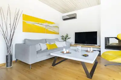 The HostMaster Persephone Yellow Opulence (2nd floor)