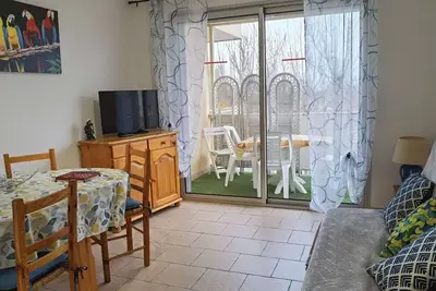 Image de Charmant appartement T2 cabine, proche plage, commerces, parking privé, terrasse sud-est, 5 pers