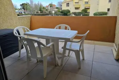 Image de Appartement 2 pièces 4 pers avec terrasse, parking privé et accès direct plage à Marseillan