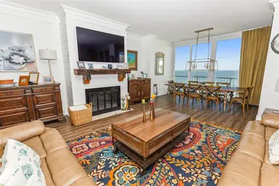 Image de St 1124 Stunning 3 bed w/amazing views