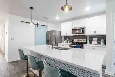 Image de ~Coastal Gameday~ Sports, Beach, Owa & Shopping!