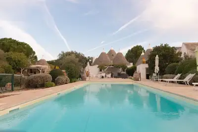 Image de Villa en Apulie avec Piscine et Jardin