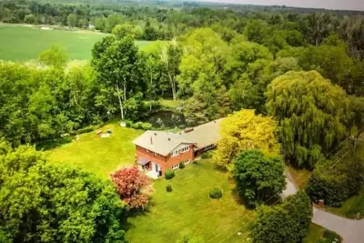 Image de Swim & Ski Country Getaway