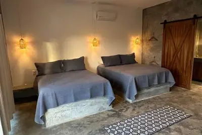 Image de Condo#5- 5 Min Walk2Beach/Surf-Sleeps4-Queen Suite