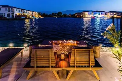 Bali Hai Villa on the Lake