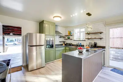 Image de Pinole Oasis w\/ Gazebo & Gas Grill: Close to Napa