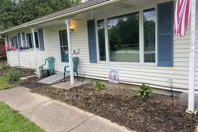 Image de Entire home in Oberlin, close to downtown and Oberlin College