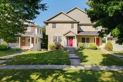 ~ Charming Townhouse Retreat ~