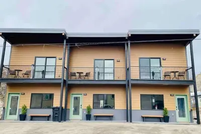 Image de Cozy Wolf Lodge — Unit 1