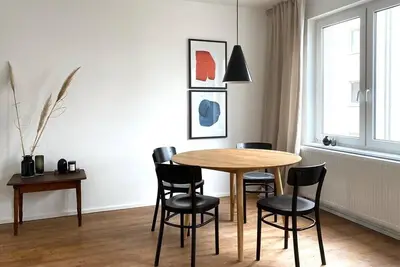 Image de Milan-Appartement-Vue sur Jardin-Salle de bain privée séparée