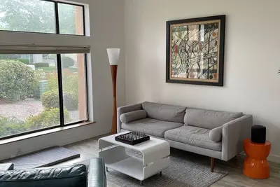 Image de Bright and modern 3-bedroom home in the Albuquerque Ne Heights