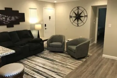 Image de Comfort in the Desert\n