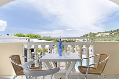Image de Appartement 'Sandy Maria Studio 202' avec piscine partagée, Wi-Fi et climatisation
