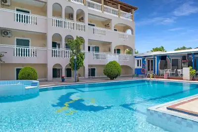 Image de Appartement 'Sandy Maria Studio 205' avec piscine partagée, Wi-Fi et climatisation