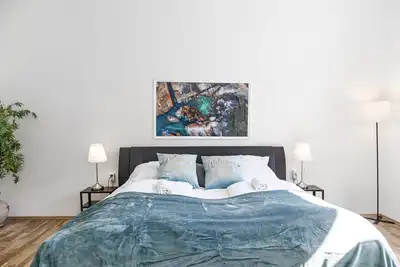 Image de Cozy & Affordable: 2br Apt. at Superb Location