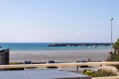 535 - Appartement T2 avec magnifique vue mer