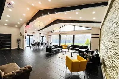 Image de Escape to Pottum  Luxury Villa