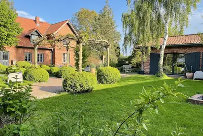 Image de Appartement \"Deux\" au Hof Himmelgrün avec grand jardin