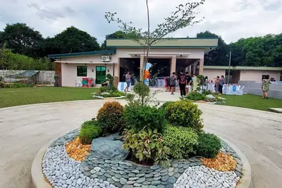 Image de Cozy & modern Staycation Qasa Ioanna Private resort in Floridablanca 10-25pax
