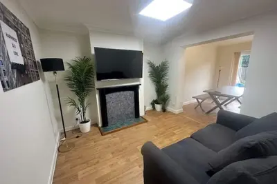 Image de Lovely 5 bedroom house