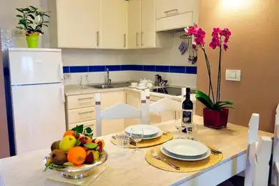 Image de Appartements tranquilles de 2 chambres au Lantana Resort pour 7 personnes
