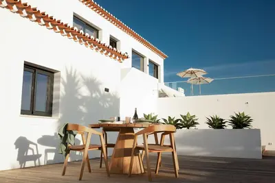 Image de Maison de vacances pour 6 personnes  + 2 enfants env. 300 qmà Aljezur, Algarve (Ouest de l'Algarve)