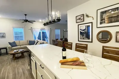 Image de Lewis Villa - Beach Living in Corolla's Heart