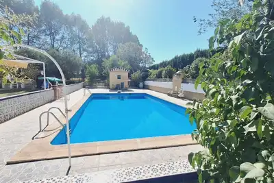 Image de Chalet en La Yedra, Baeza, 3600 m2